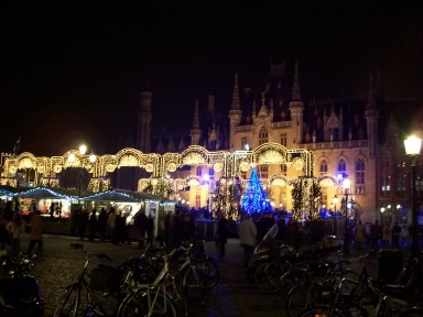 brugge_stalls_christmasday.jpg