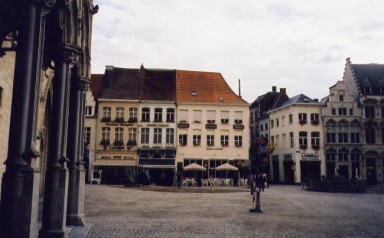 mechelen_markt03.jpg