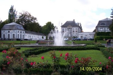 tournai_fountain.jpg